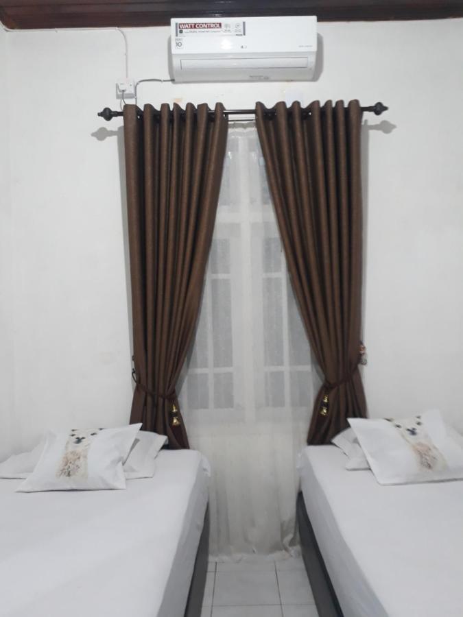 Bu Mimi Home Stay Painan Exterior foto
