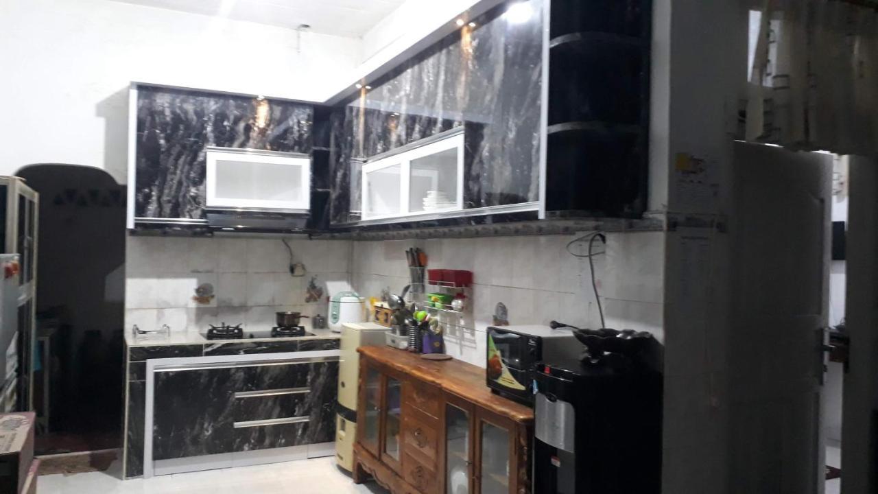 Bu Mimi Home Stay Painan Exterior foto